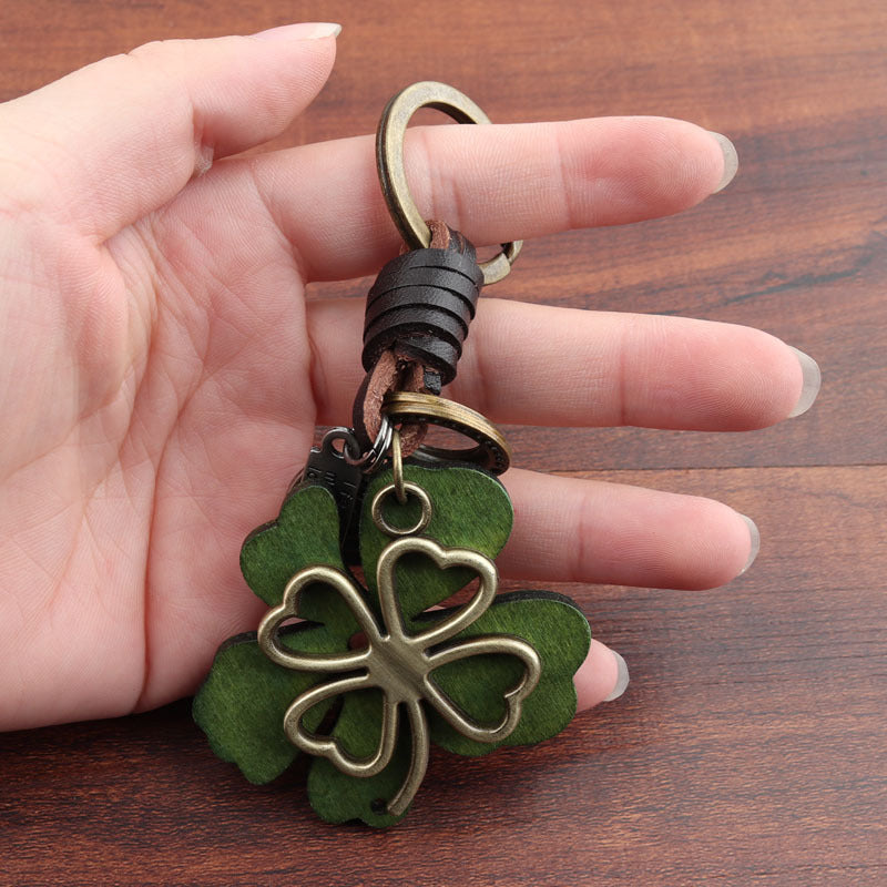 Wholesale Alloy Clover Wooden Clover Keychains